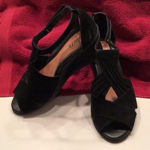 Earth Origins Wedge Sandal